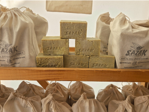 Sazak Zeytinyağlı Sabun  1 KG (6-7 Adet)