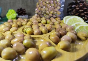 Sazak Yeşil Çizik Zeytin Aç bitir 250 gr